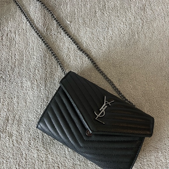 Handbags - Black bag.